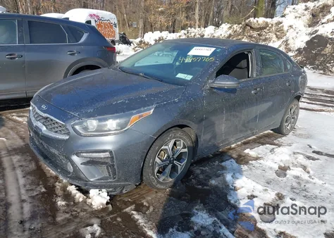 2021 Kia Forte Lxs из США, поврежденный, VIN 3KPF24AD7ME369738